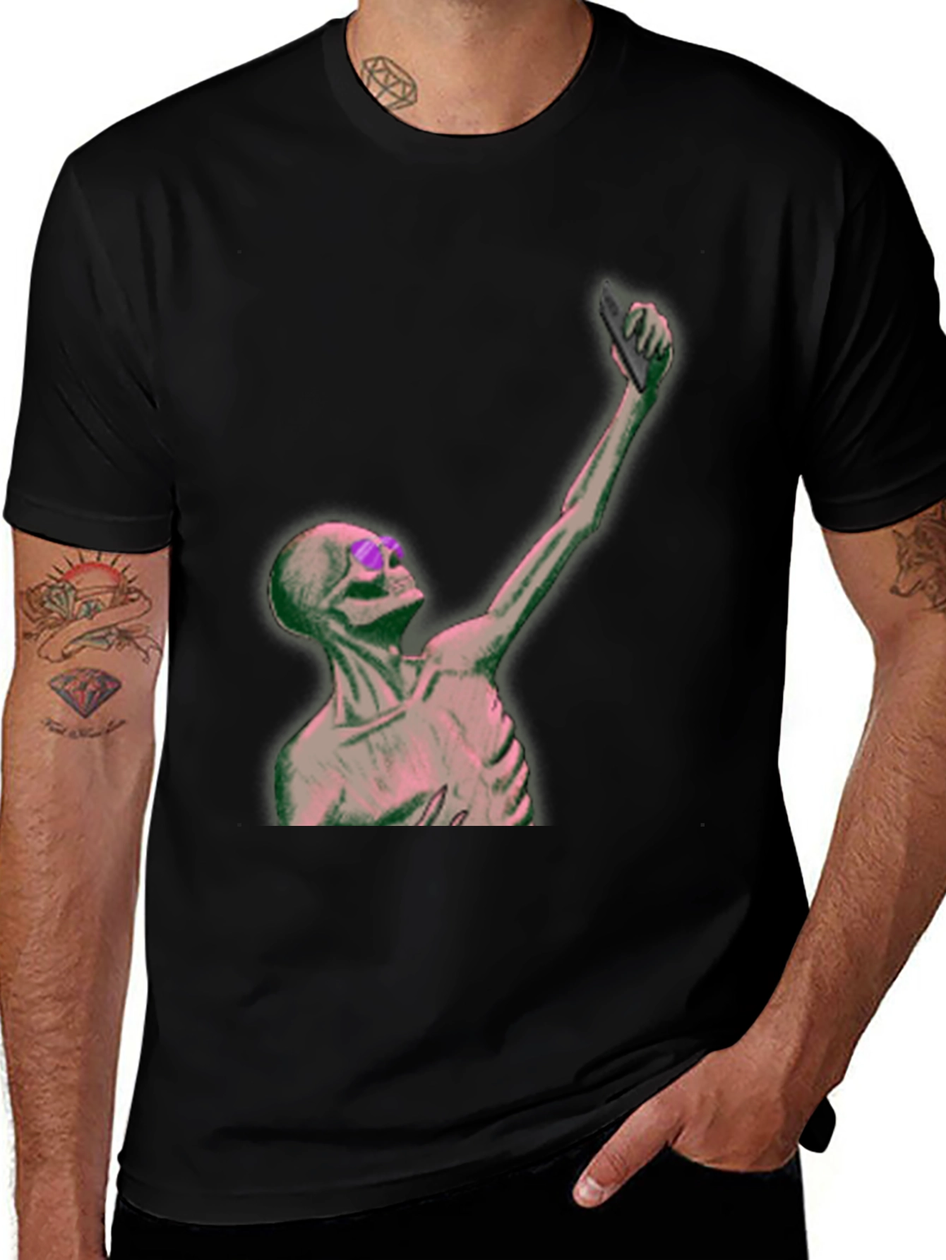 Humorous Skeleton Selfie Black T-Shirt