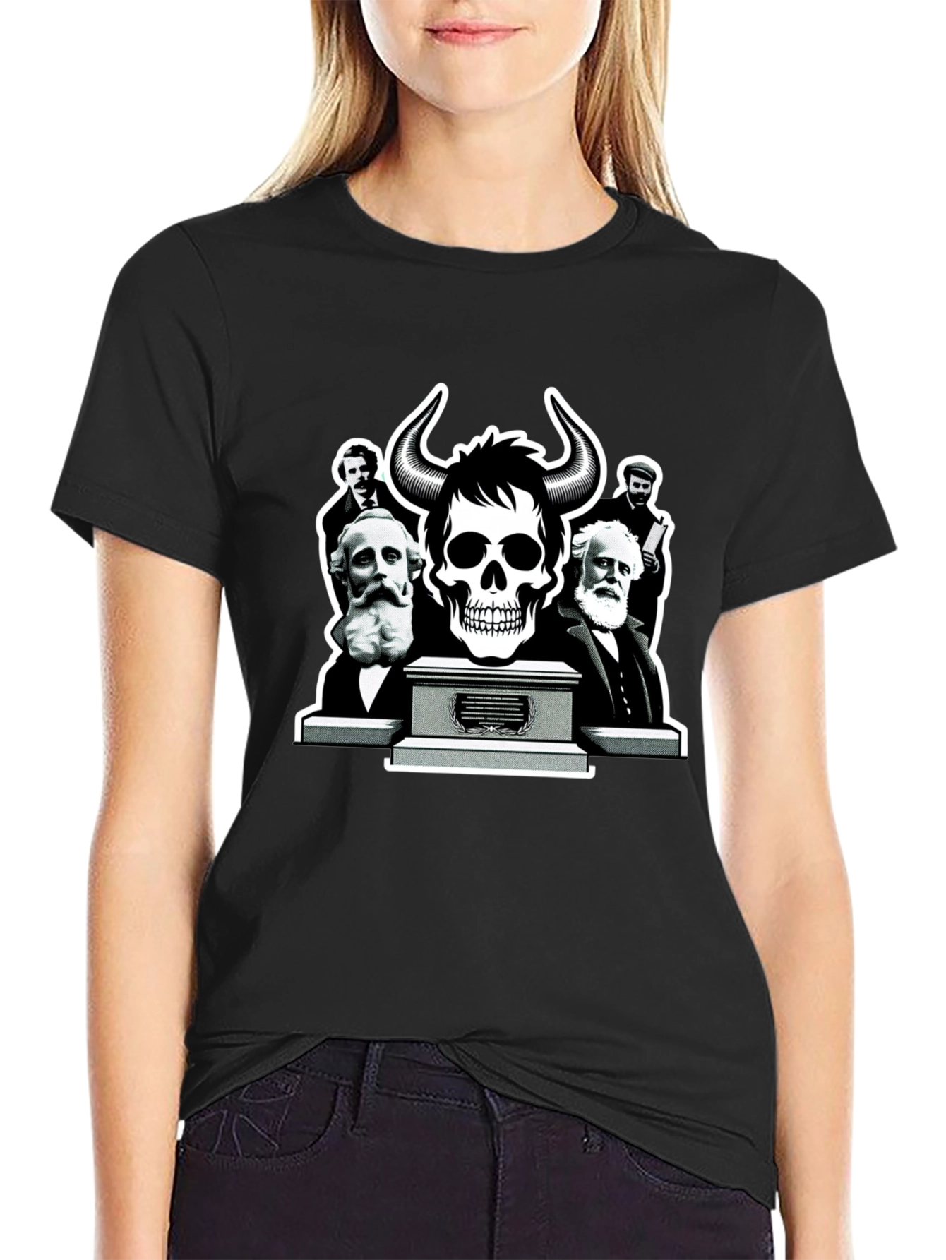 Skull & Thinkers Graphic Tee - Black