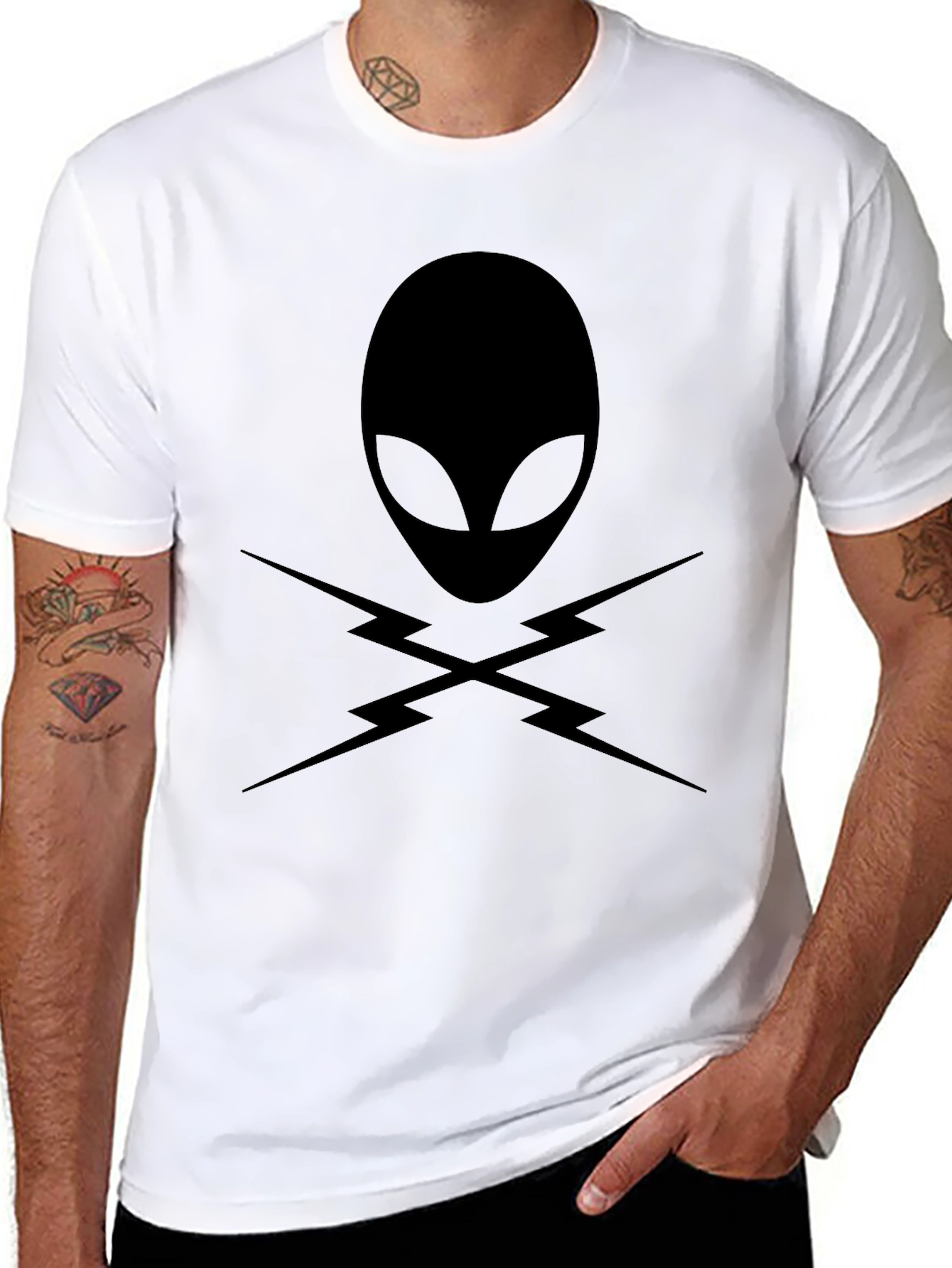 Alien Head with Lightning Bolts T-Shirt - Black