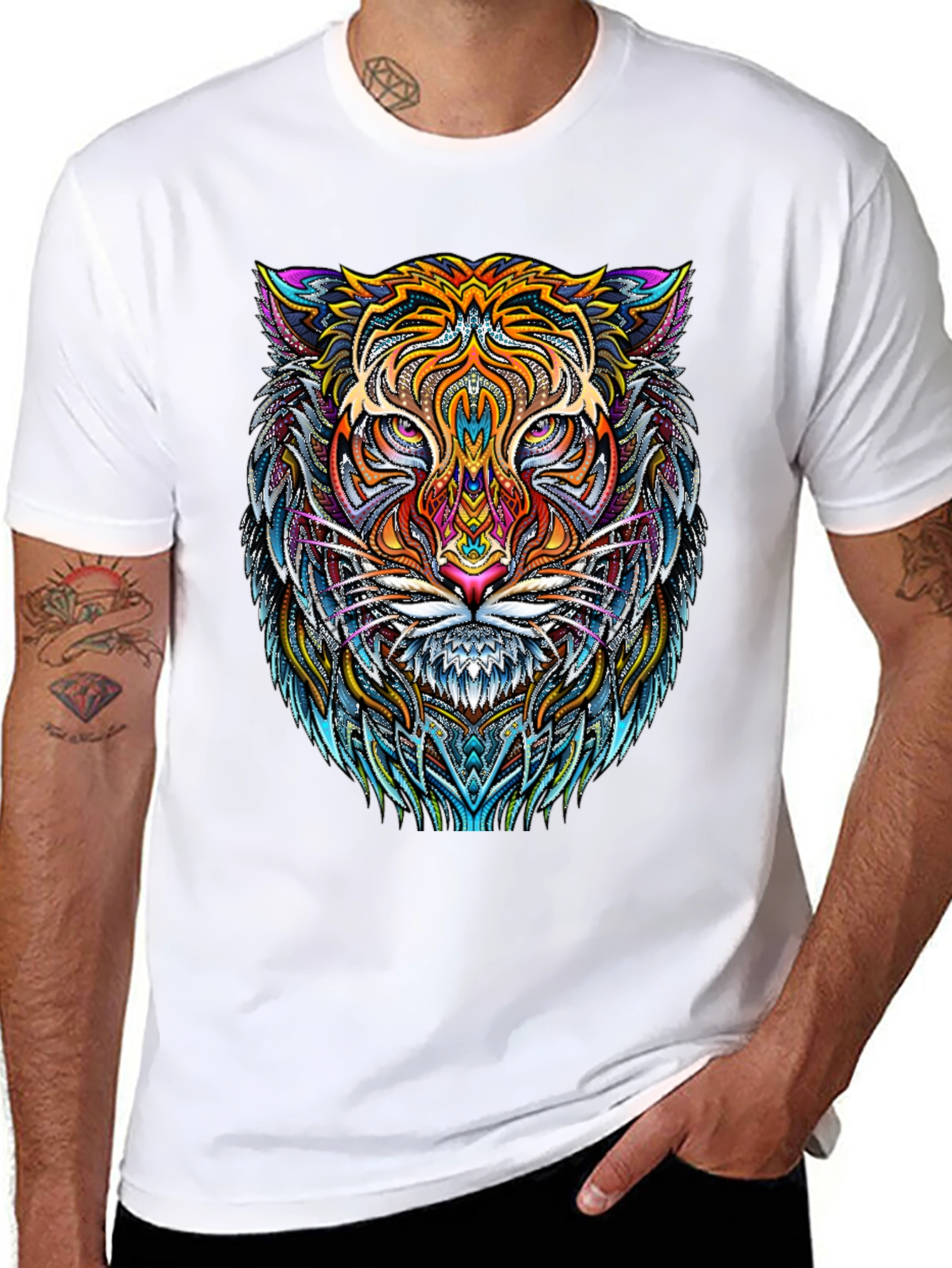 Psychedelic Tiger Graphic Tee - Bold Black T-Shirt