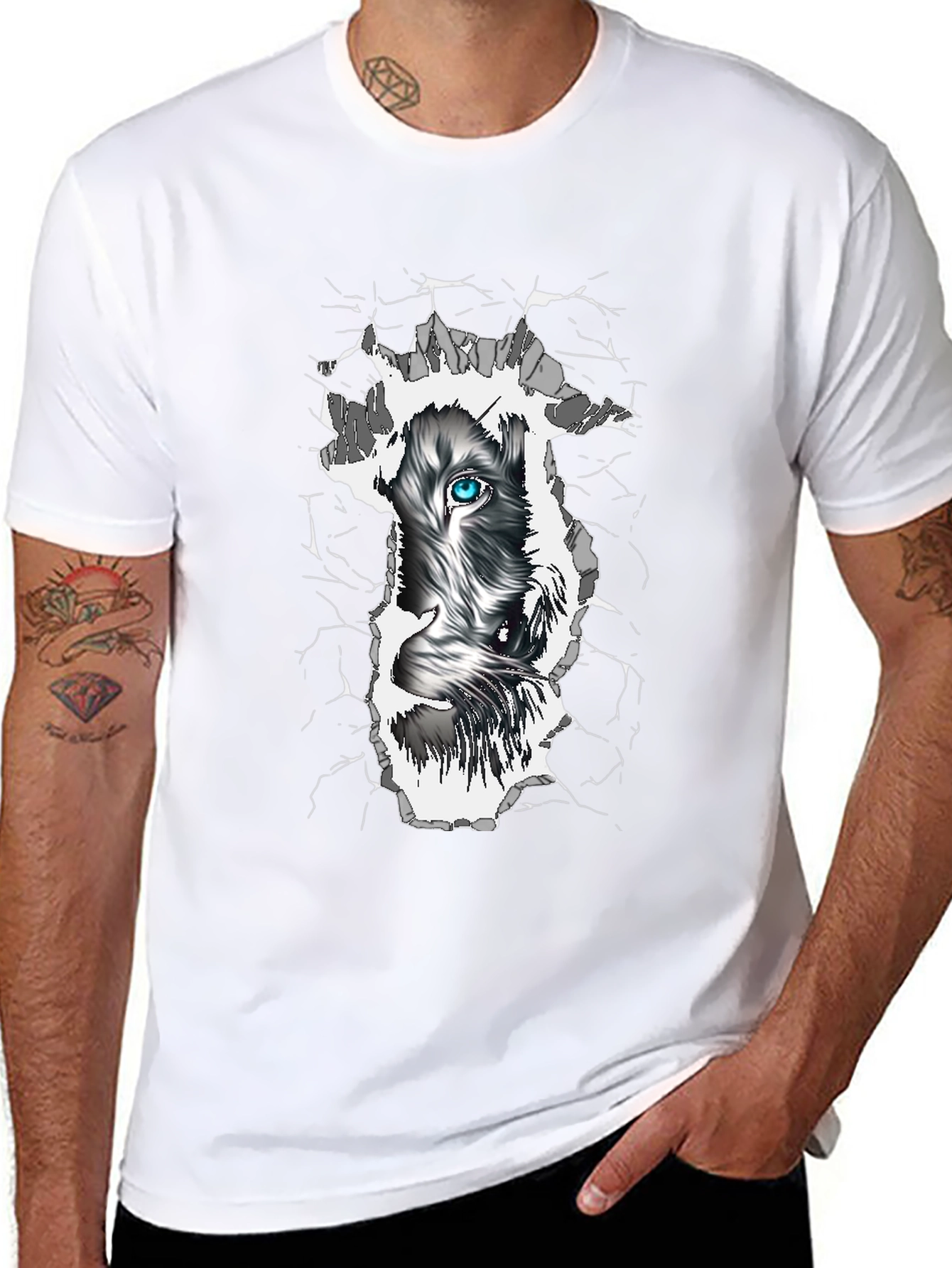 Wolf Eye Graphic Print Black T-Shirt