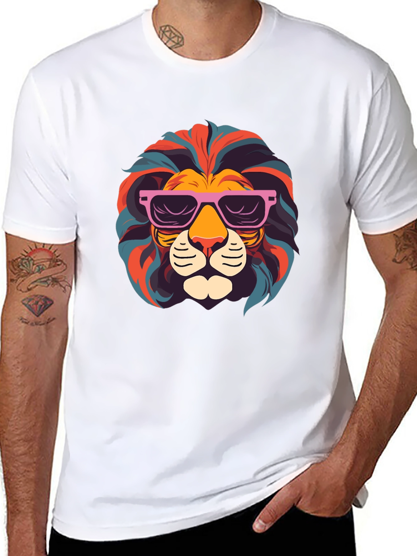 Cool Lion Graphic T-Shirt - Black Crew Neck Tee
